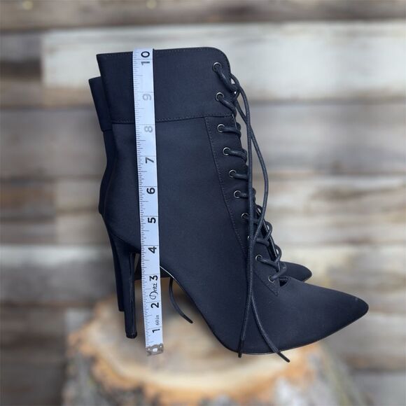 Olivia Ferragamo - Picture 6 of 7